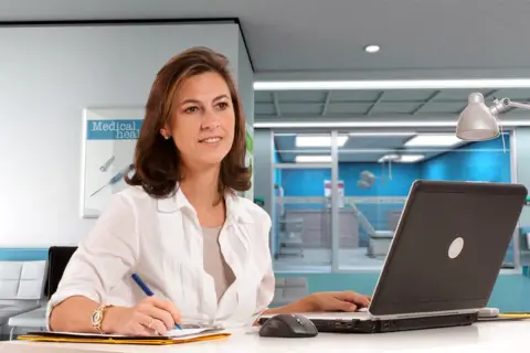 10-remote-healthcare-administration