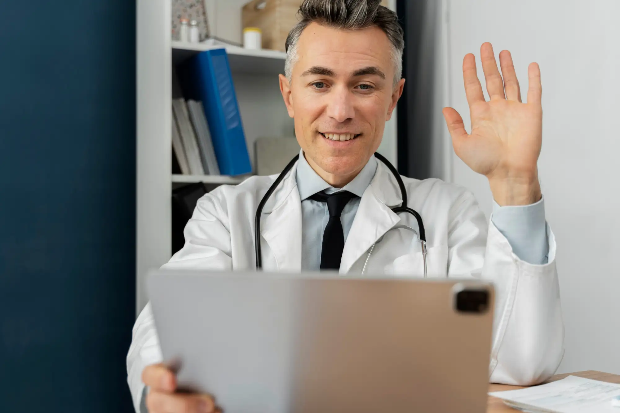 Virtual Assistants for Internal Medicine