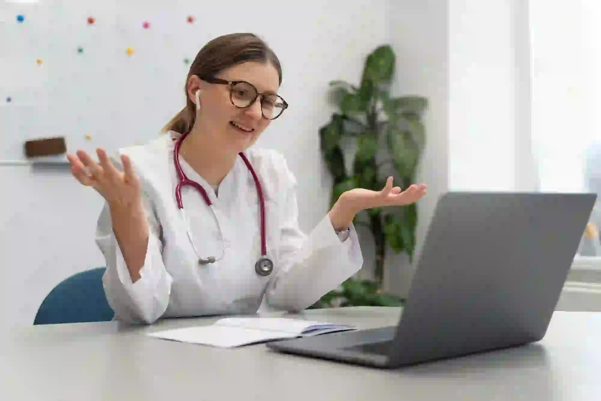 What Tasks Can a Virtual Medical Assistant Typically Help